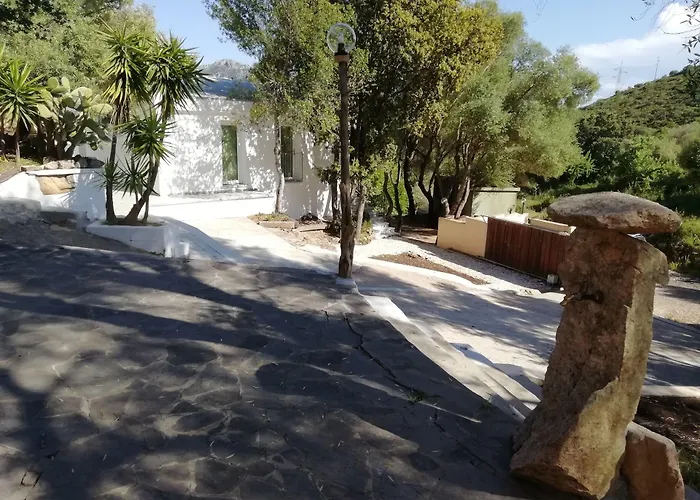 Hotel in campagna da Nino Olbia